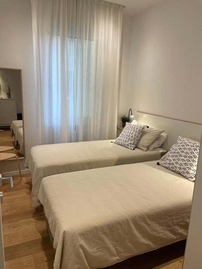 Modena Est Apartment ภายนอก รูปภาพ