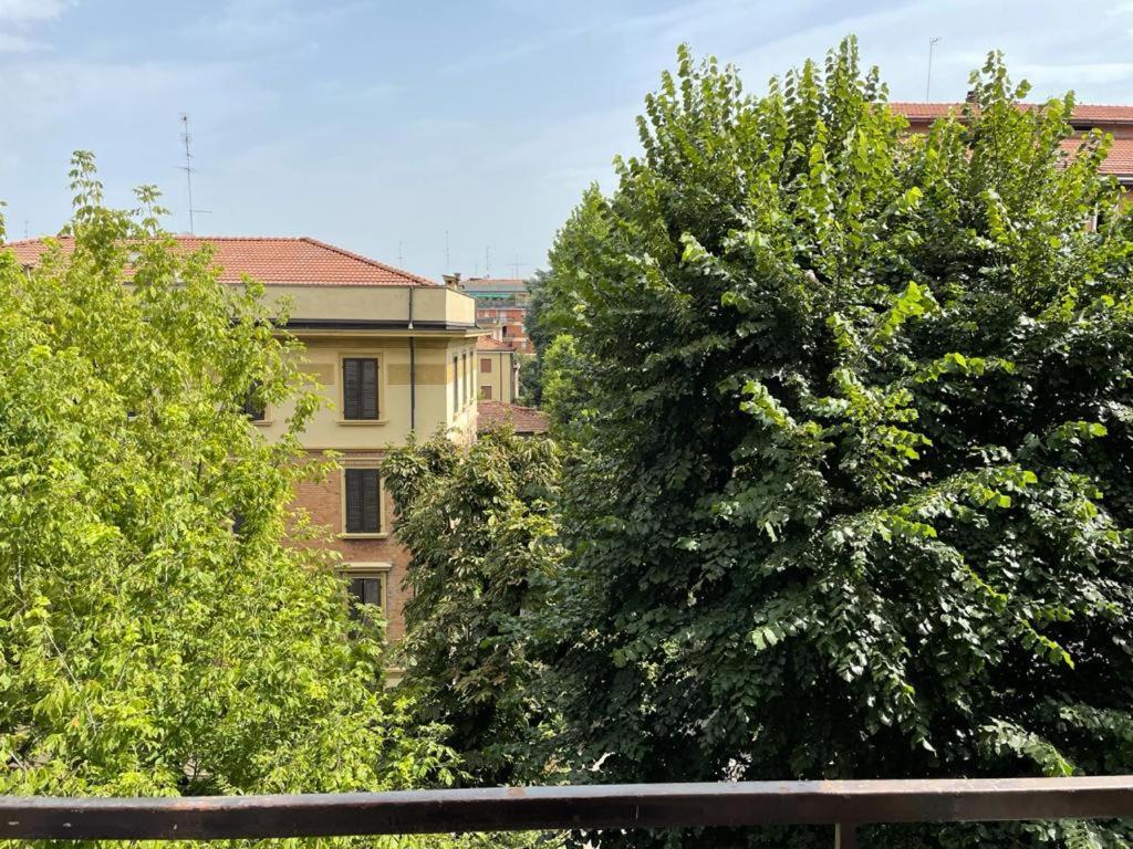 Modena Est Apartment ภายนอก รูปภาพ